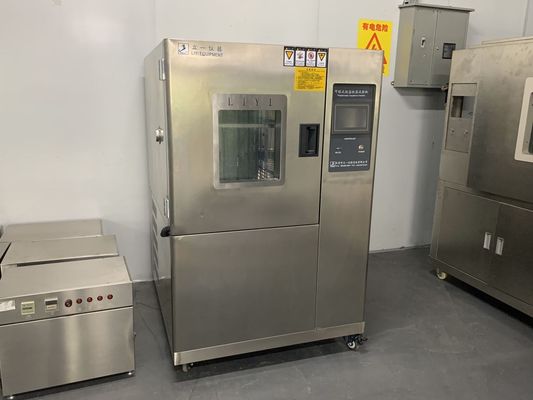 品質  LIYI Touch Screen Temperature Humidity Chamber Constant Temperature And Humidity Machine 工場